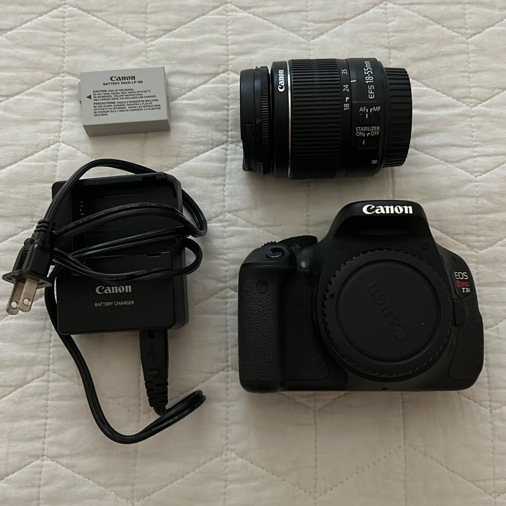 Canon Rebel EOS T3i bundle